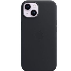 Apple iPhone 14 Leather Case with MagSafe